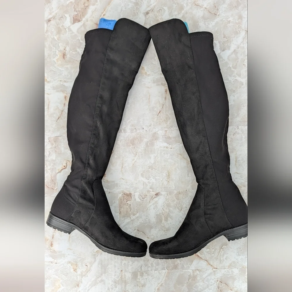 Unisa Black Over-the-Knee Women's Boots Size 7 M